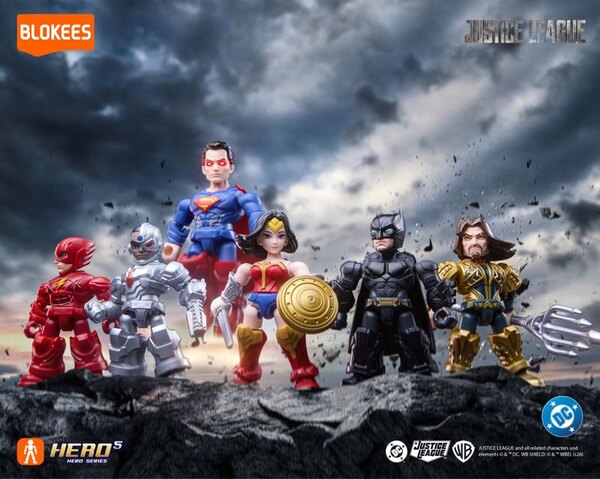 Pre-Order Alert: Blokees DC Defender Version 02 Justice League Mini Model Kits