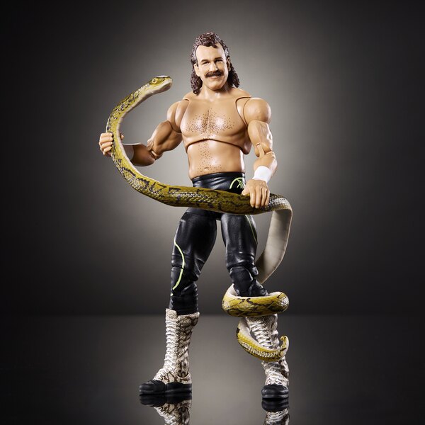 WWE Ultimate Edition Wave 32 image 20